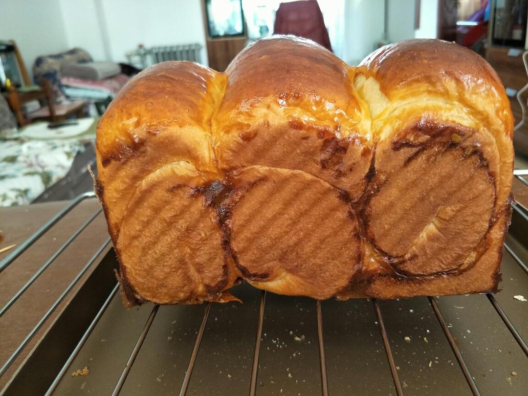 比中种还柔软的香醇面包——酸奶奶酪吐司（二奶吐司）