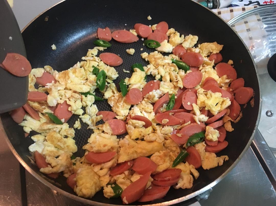 鸡蛋青椒炒火腿