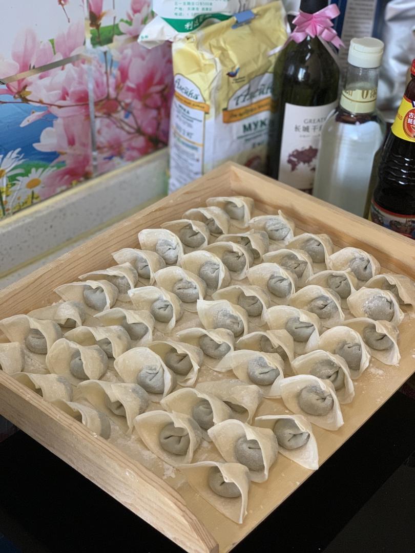 青荠菜馄饨