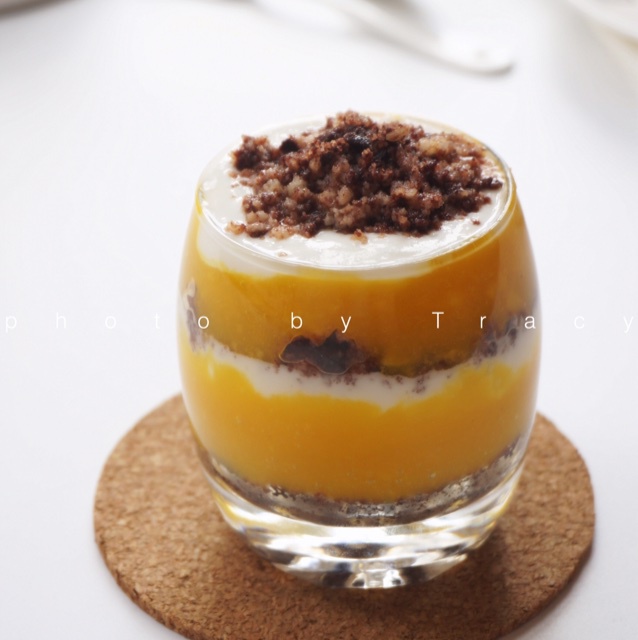 还是崔崔做的芒果酸奶木糠杯