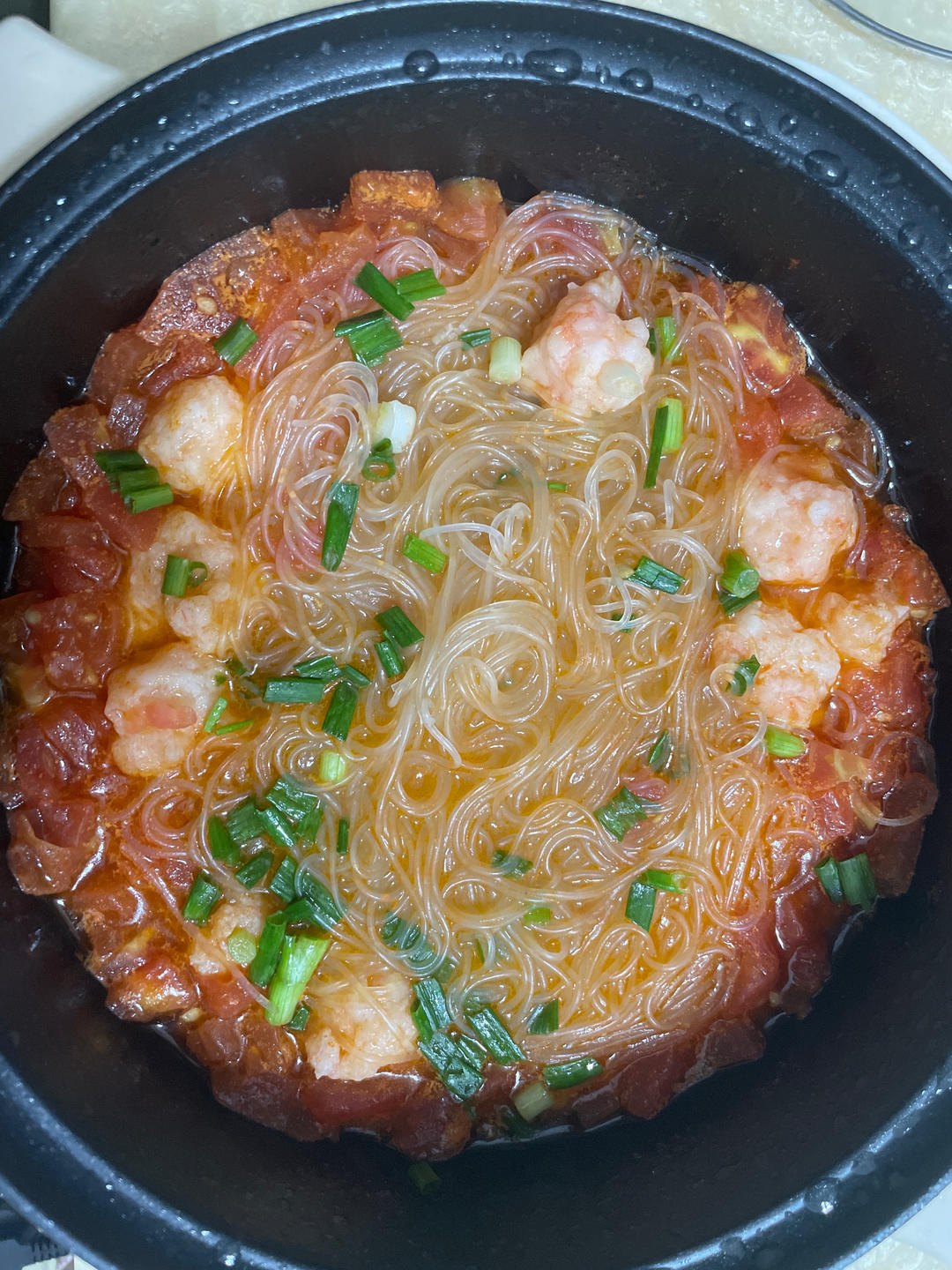 番茄虾滑粉丝煲