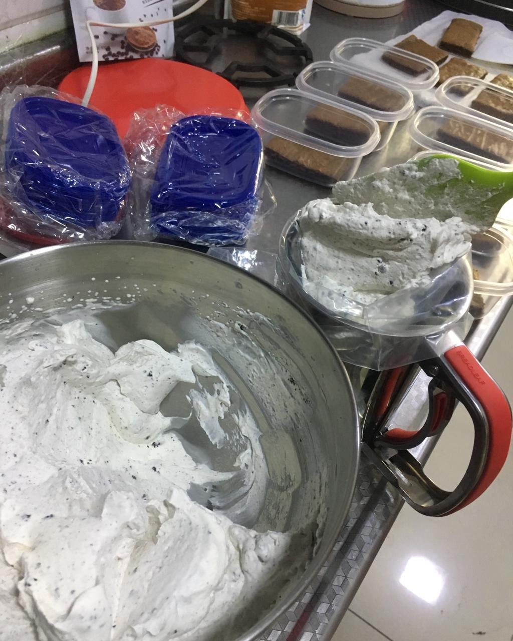 好吃到流泪的奥利奥咸奶油盒子蛋糕