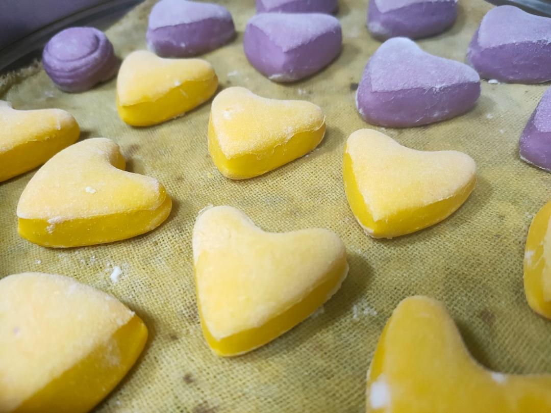 一次发酵的造型小馒头