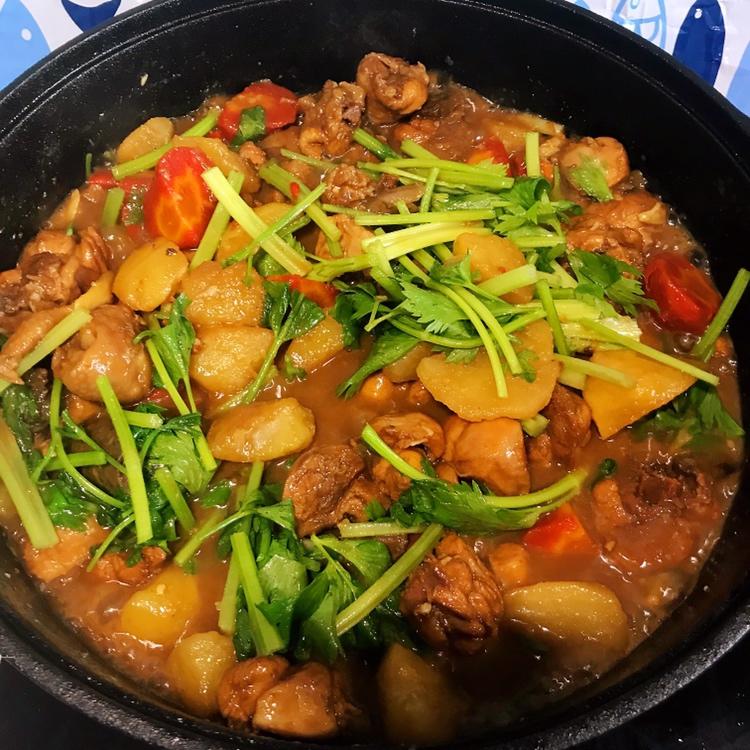 鸡腿烧土豆胡萝卜