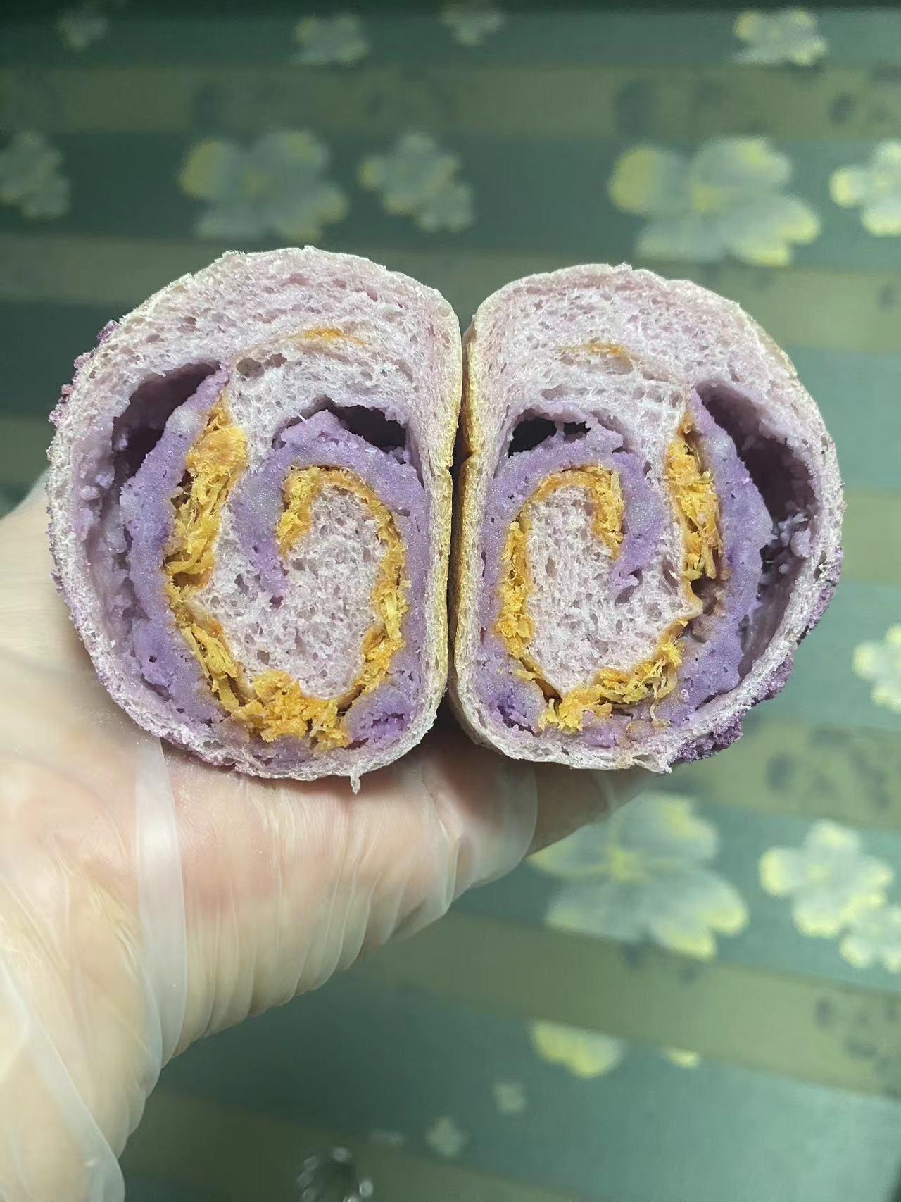 紫薯皮芋泥肉松面包（低糖）的做法