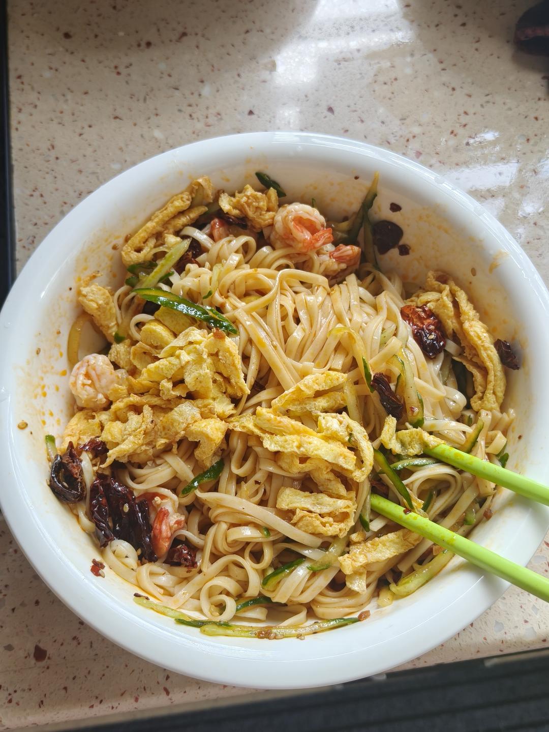 巨好吃㊙️酸辣凉拌面❗️十分钟搞定，简单快手❗️