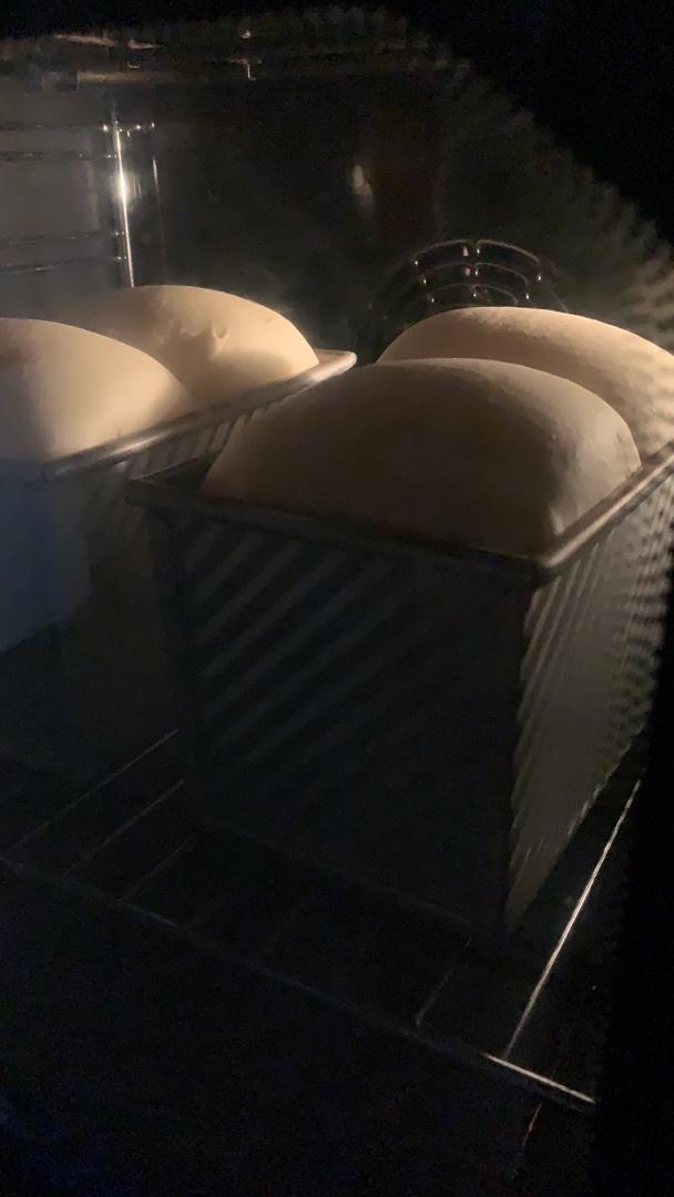 奶香浓郁的奶酪吐司