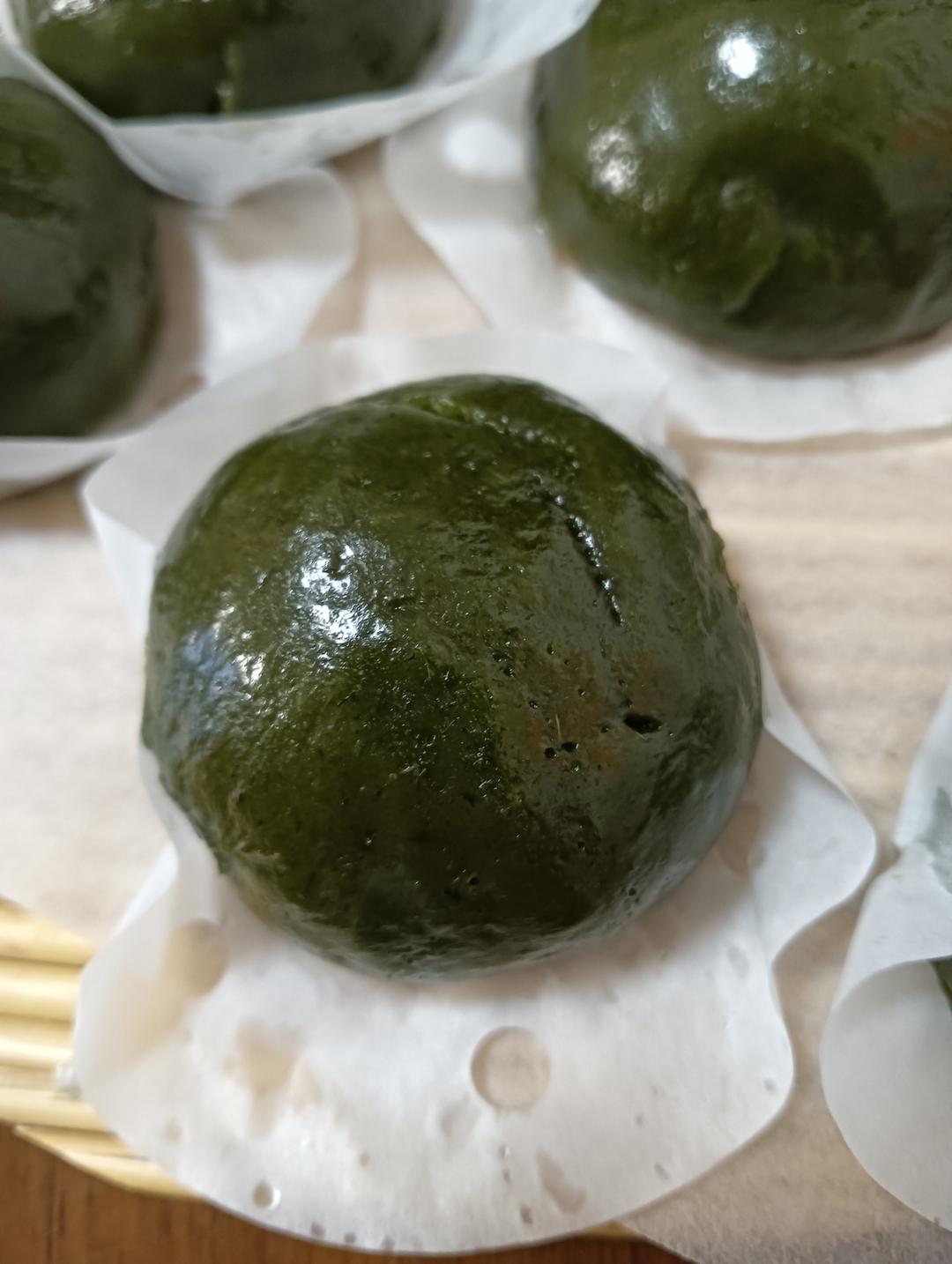 清明必吃的艾草青团