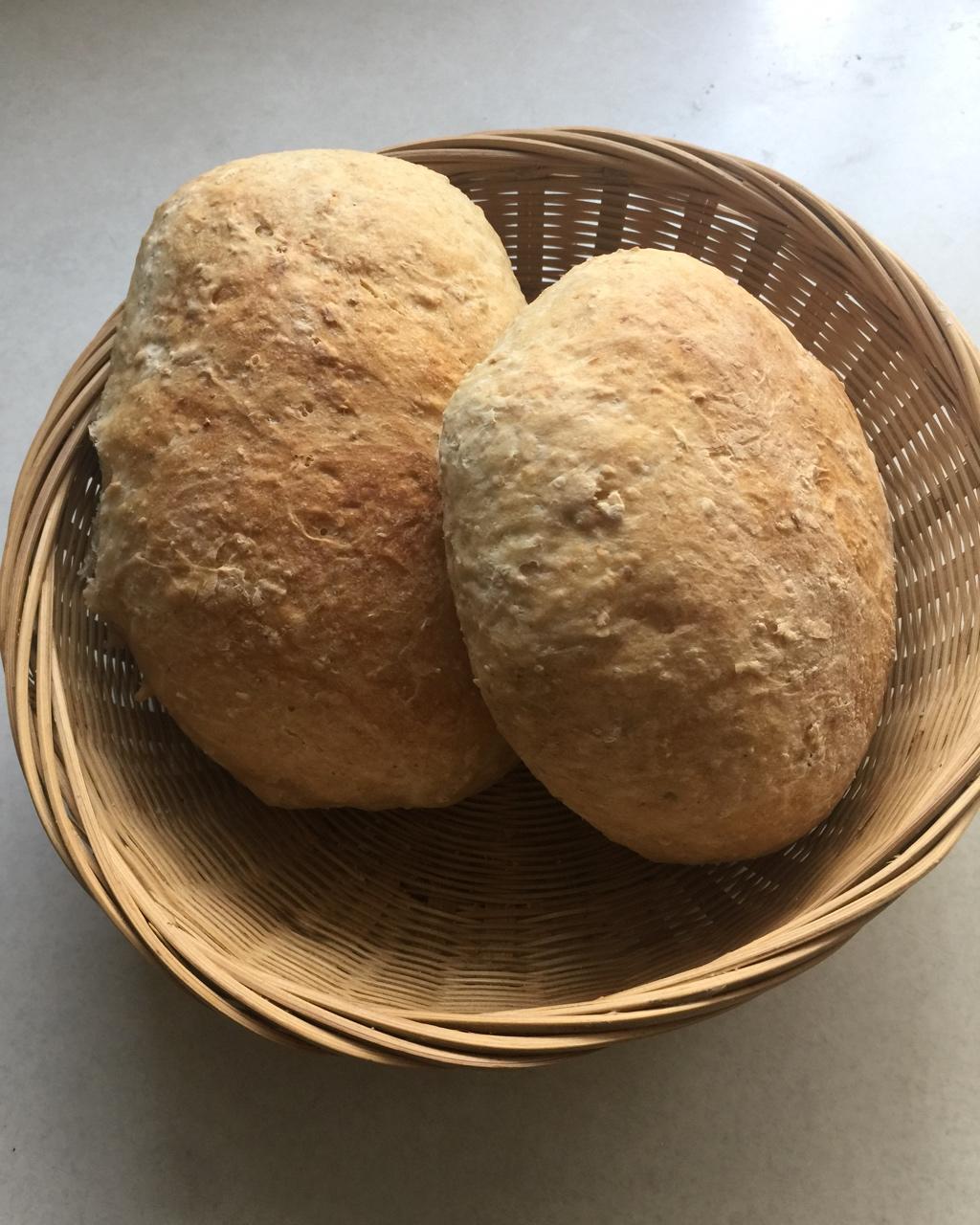 免揉意大利拖鞋面包ciabatta（吐血整理史上最全藤田千秋免揉欧包制作心得）