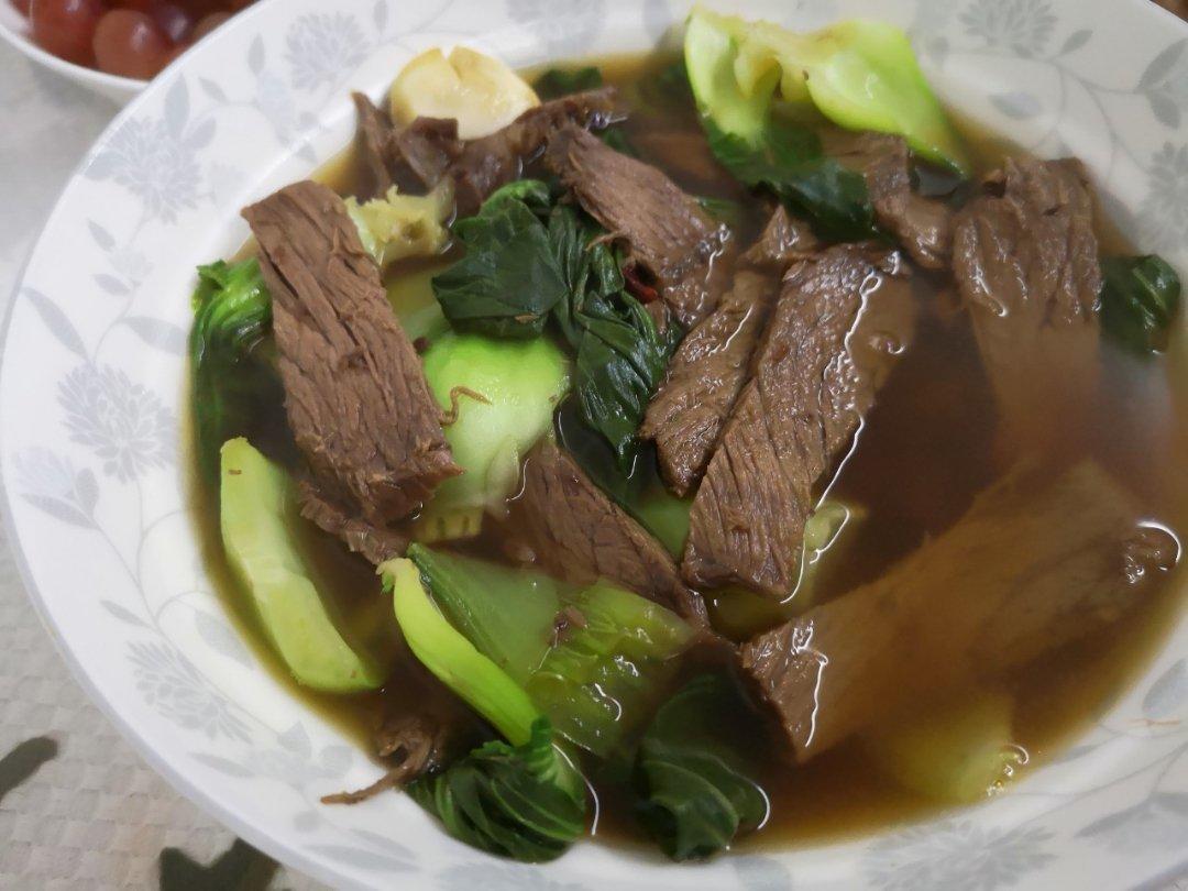 青菜烩牛肉