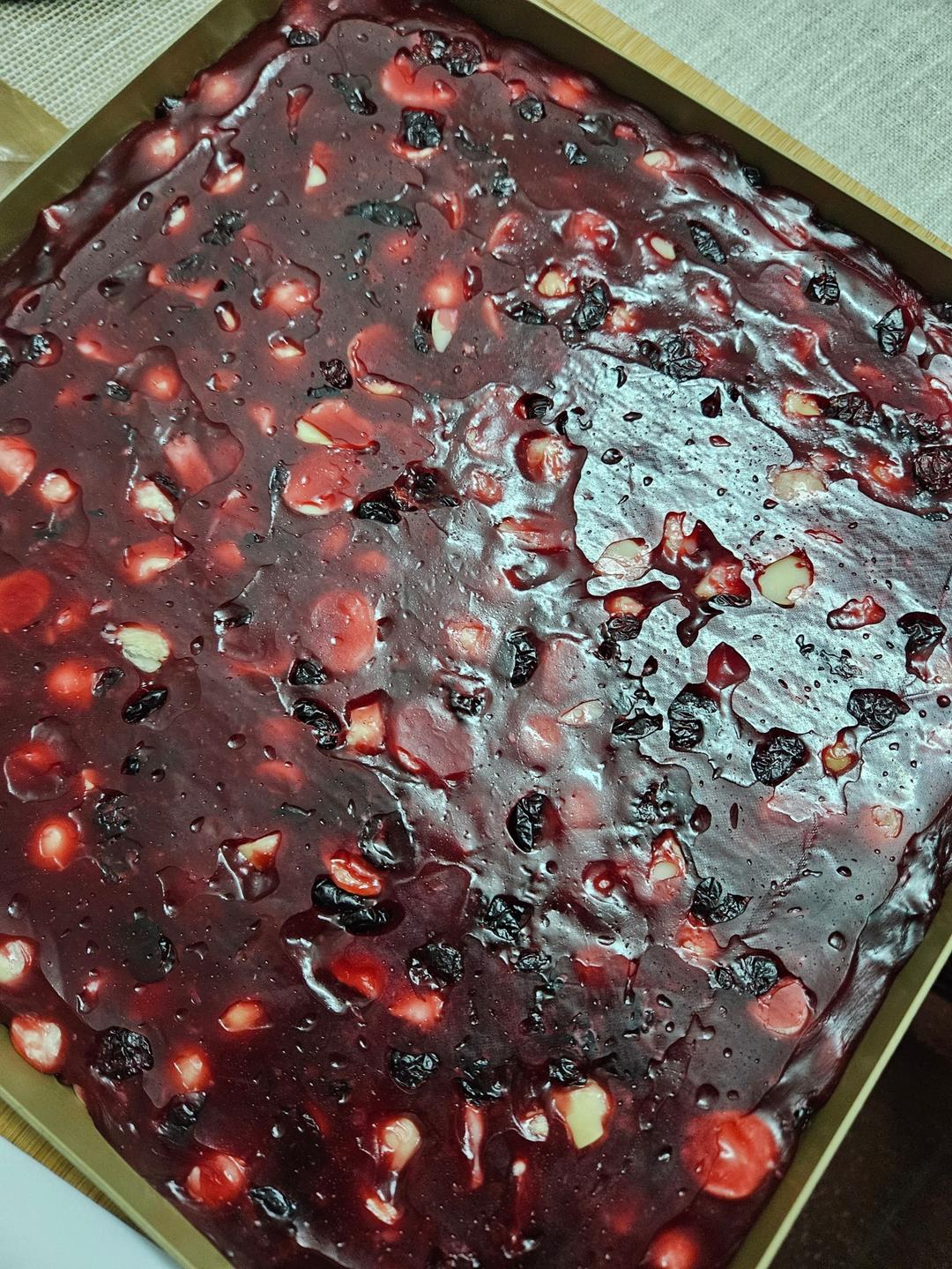 《Tinrry+》夏威夷果莓莓软糖，成功率99.9%