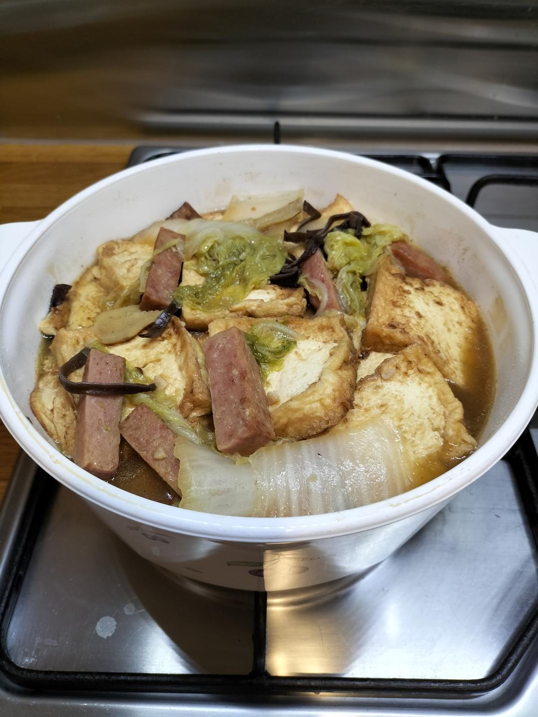 热腾腾香喷喷【白菜豆腐煲】😋😋😋