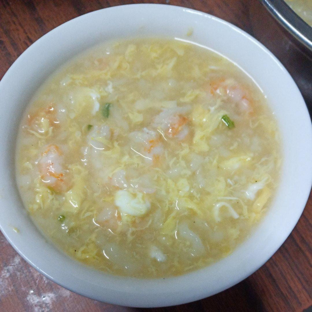 香水有毒 静 做的鲜虾疙瘩汤
