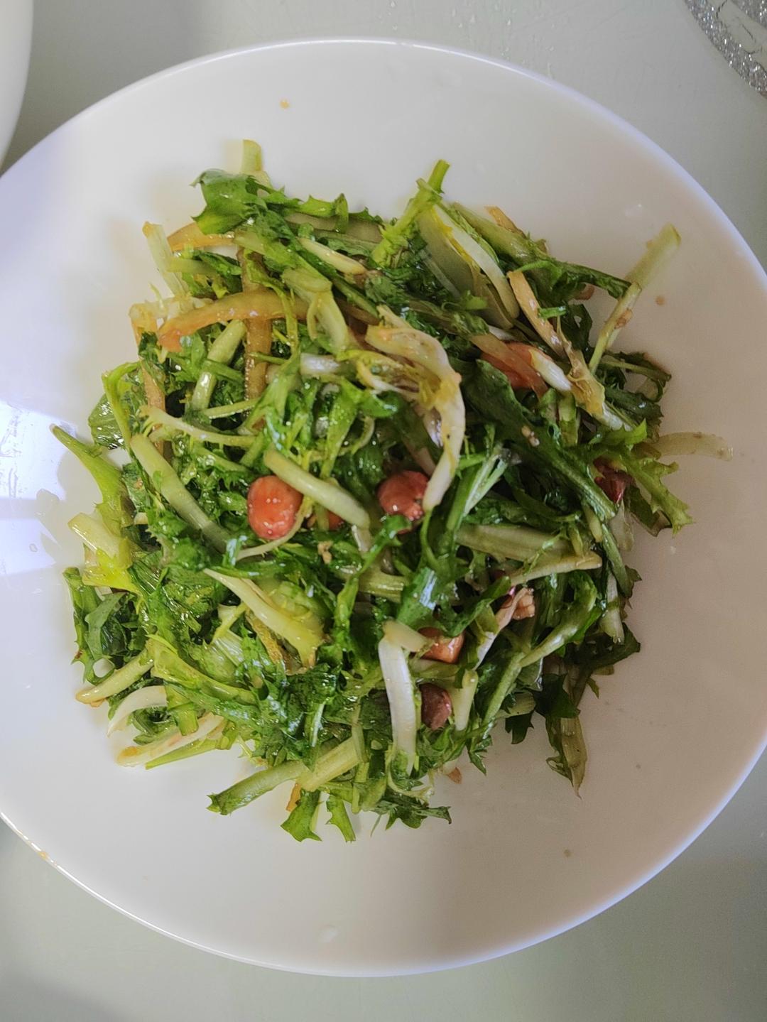 年夜饭必做的一道凉菜凉拌苦菊