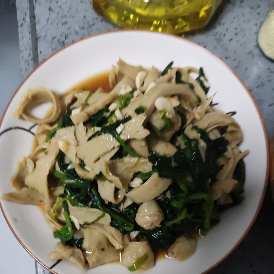 菠菜面筋
