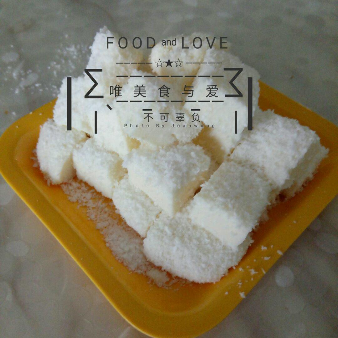 完胜85度C牛奶椰丝小方