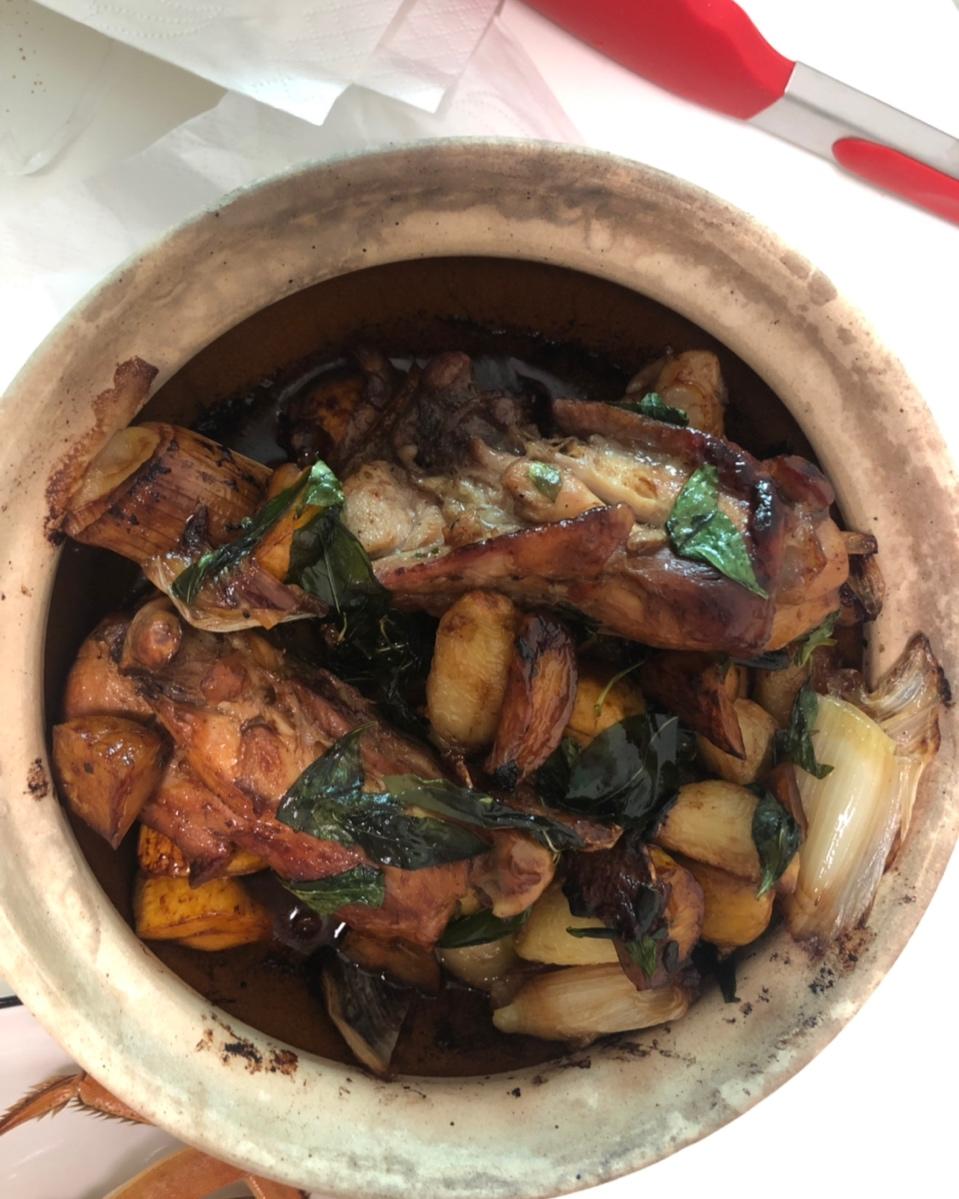 台式三杯鸡