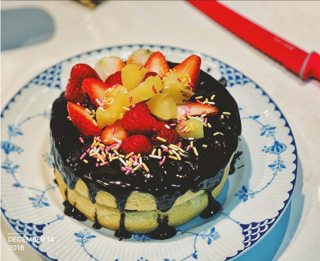 巧克力淋面蛋糕