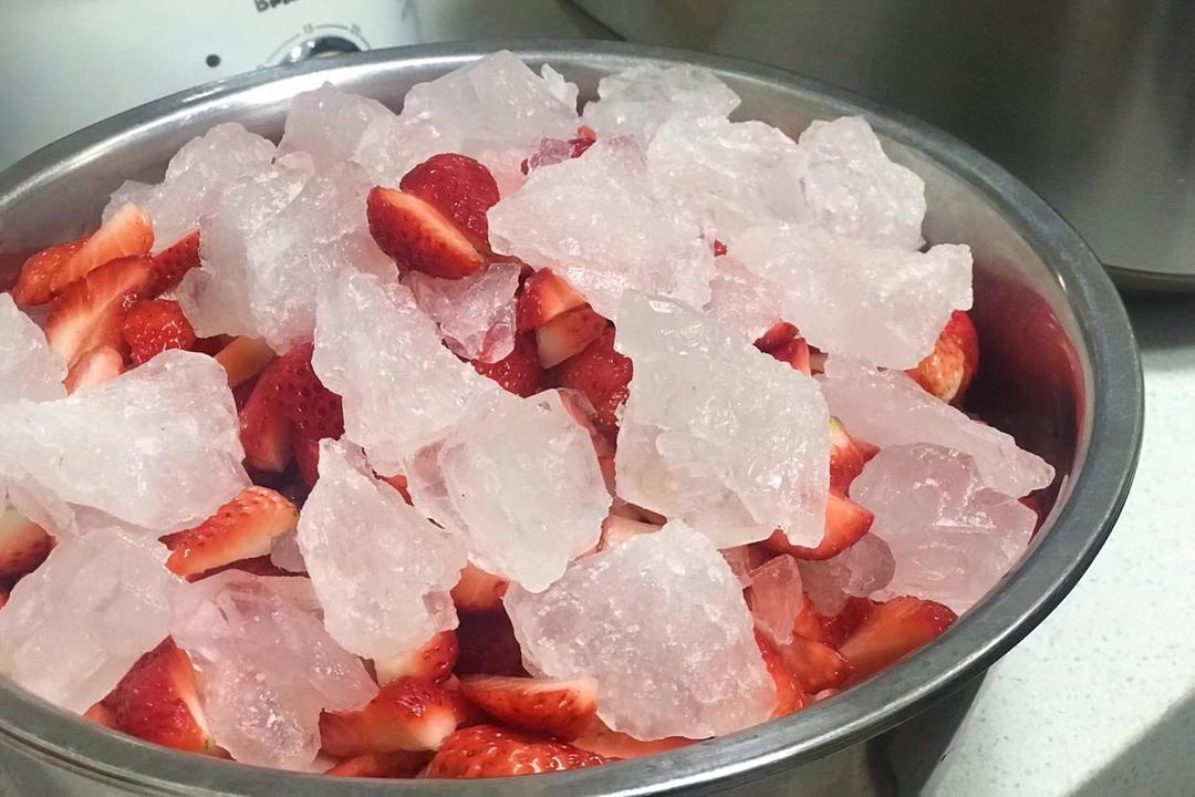 大果肉草莓酱，春天的尾巴