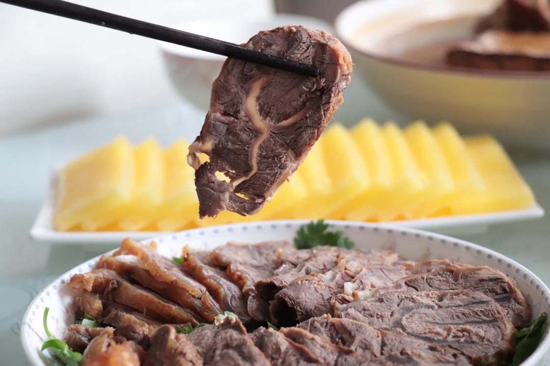 卤牛肉