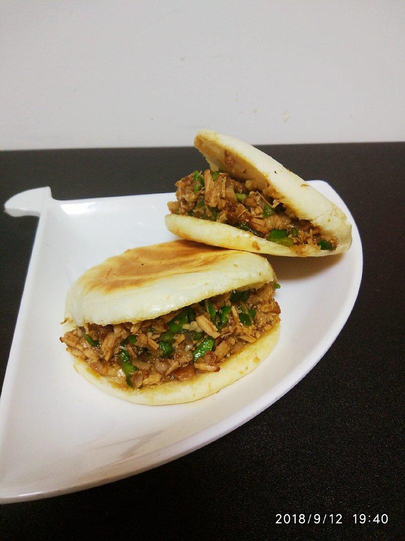 肉夹馍(白吉馍的制作)