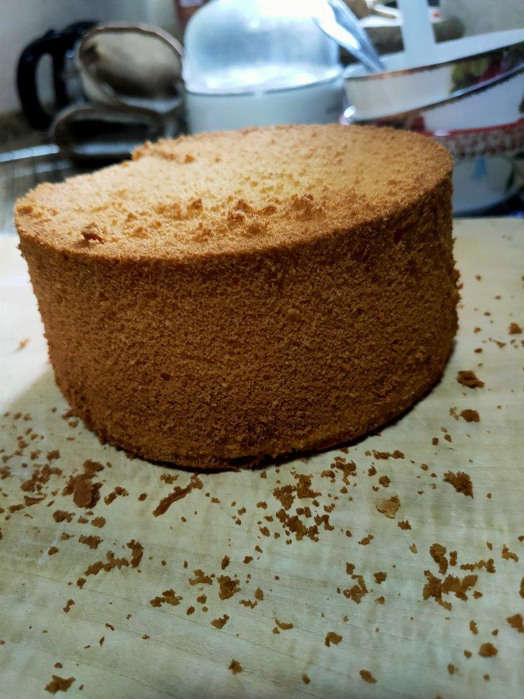 6寸，8寸，10寸戚风蛋糕配方（已更新）