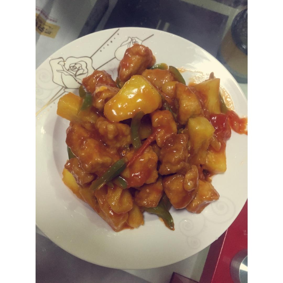 菠萝咕噜肉