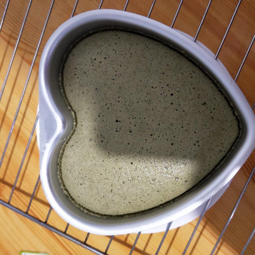6寸抹茶戚风蛋糕