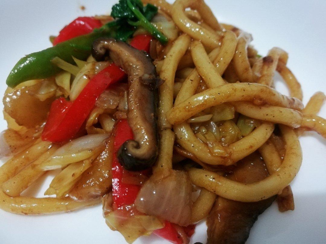 什锦炒乌冬面