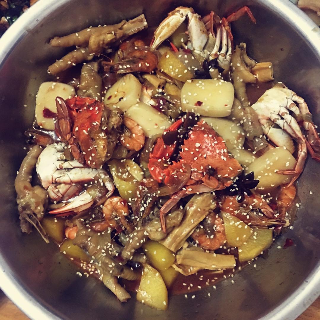 【肉蟹煲】