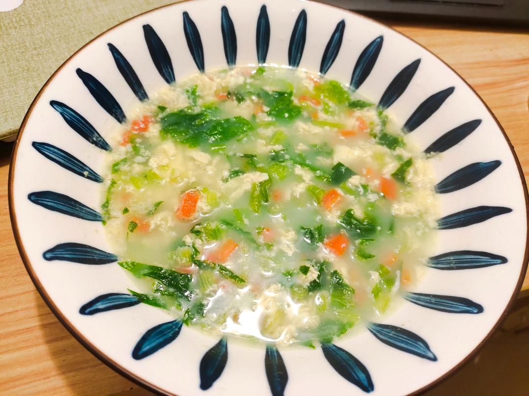 清爽刮油芹菜叶蛋汤