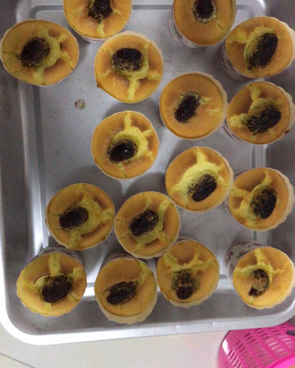 棉花纸杯蛋糕