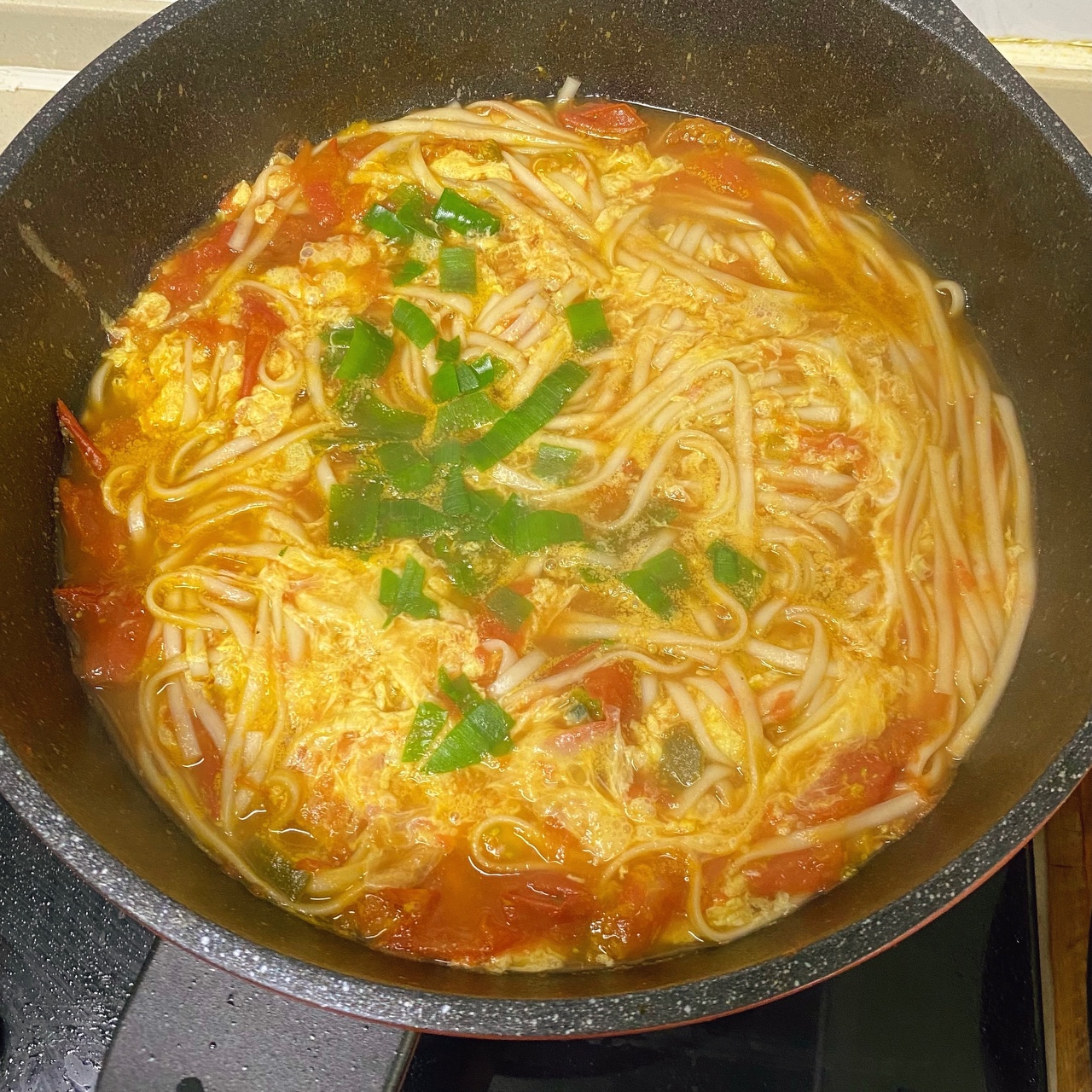 西红柿鸡蛋面（超级简单 超级开胃）的做法