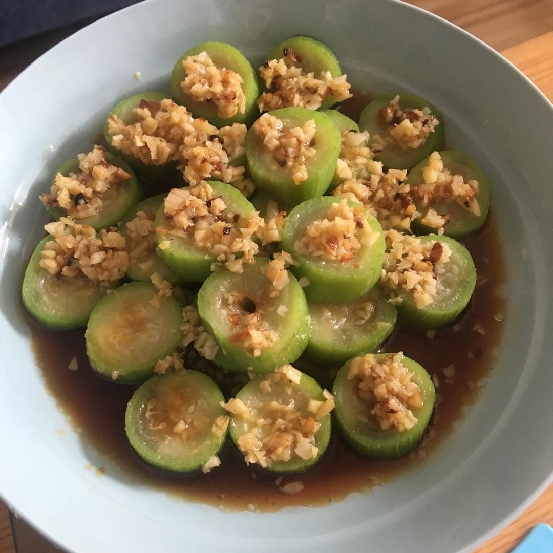 蒜蓉蒸丝瓜