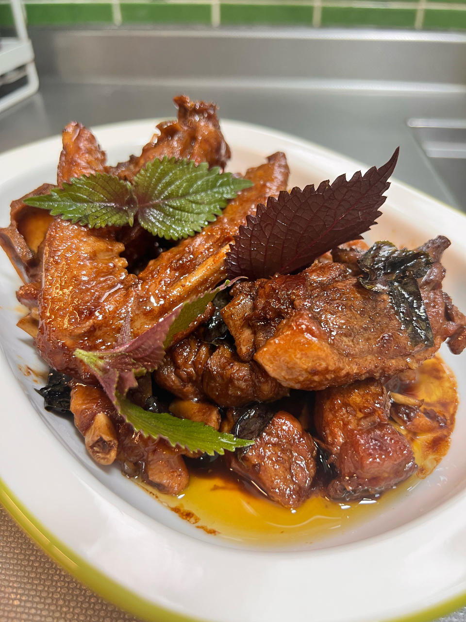紫苏焖鸭