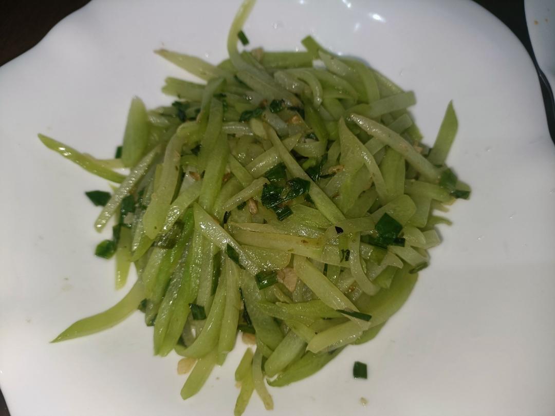 清甜爽口好味道-快炒佛手瓜