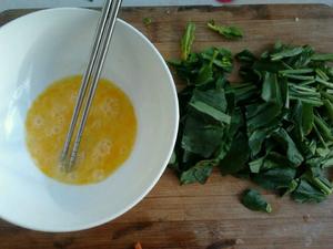鲜蛋花菠菜汤的做法 步骤2