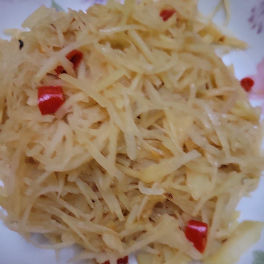 酸辣土豆丝的家常做法 超级下饭