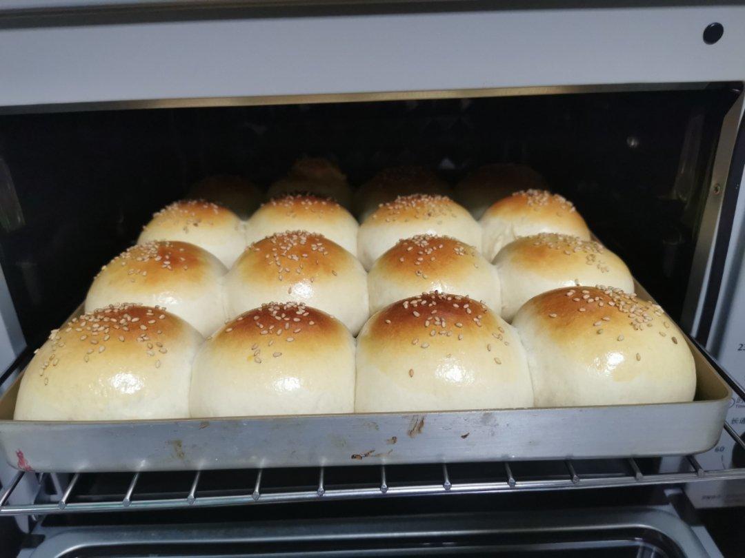 椰蓉奶香小餐包