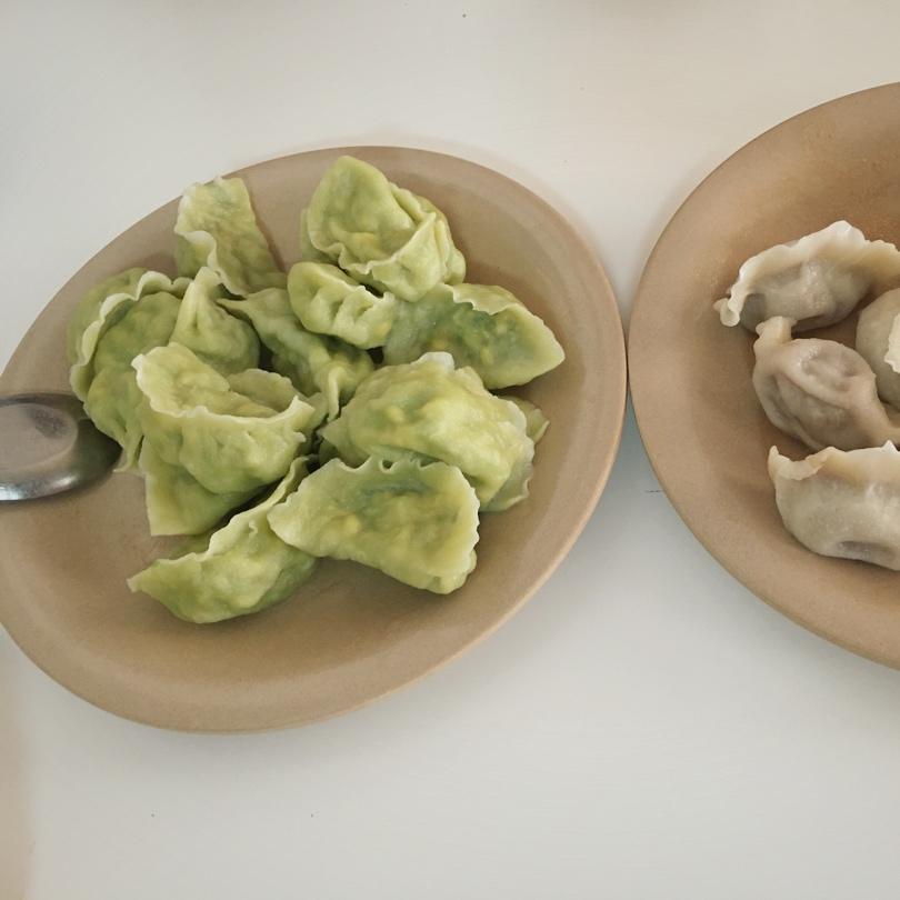 芹菜木耳虾皮鸡蛋素饺子