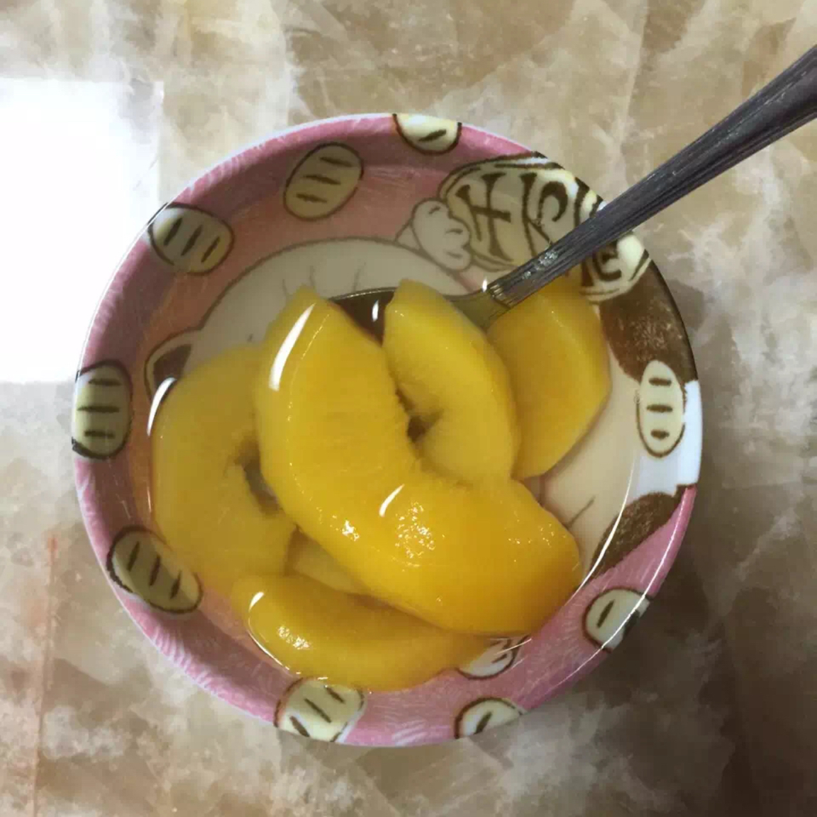糖水黄桃