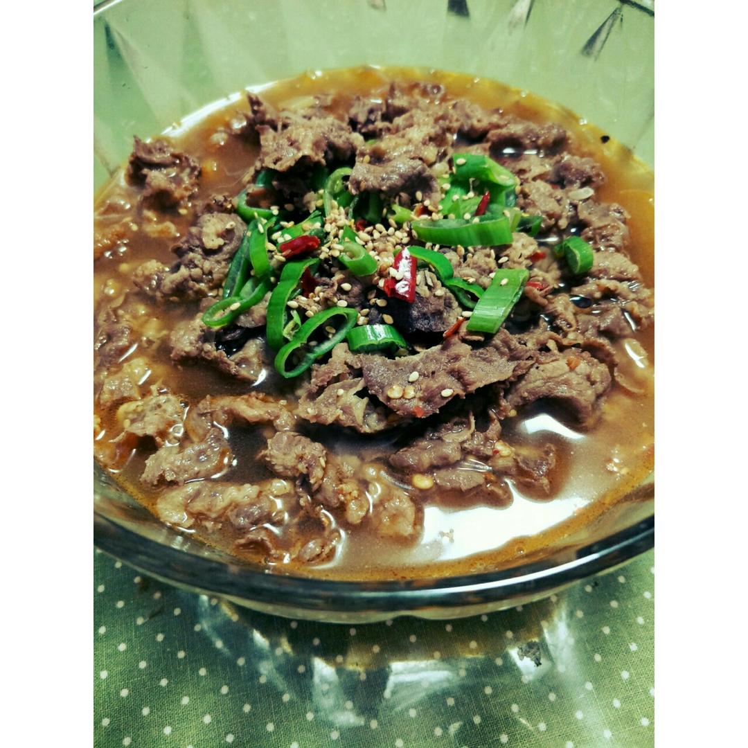 酸汤肥牛