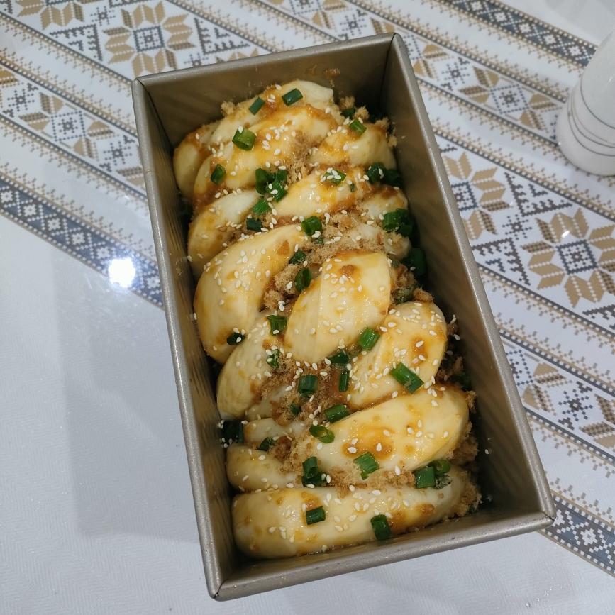 香葱肉松手撕吐司