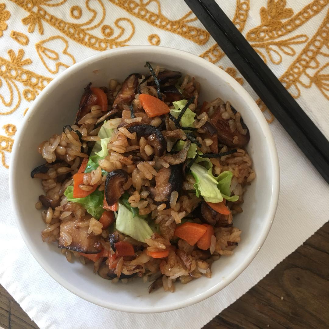 香菇油饭