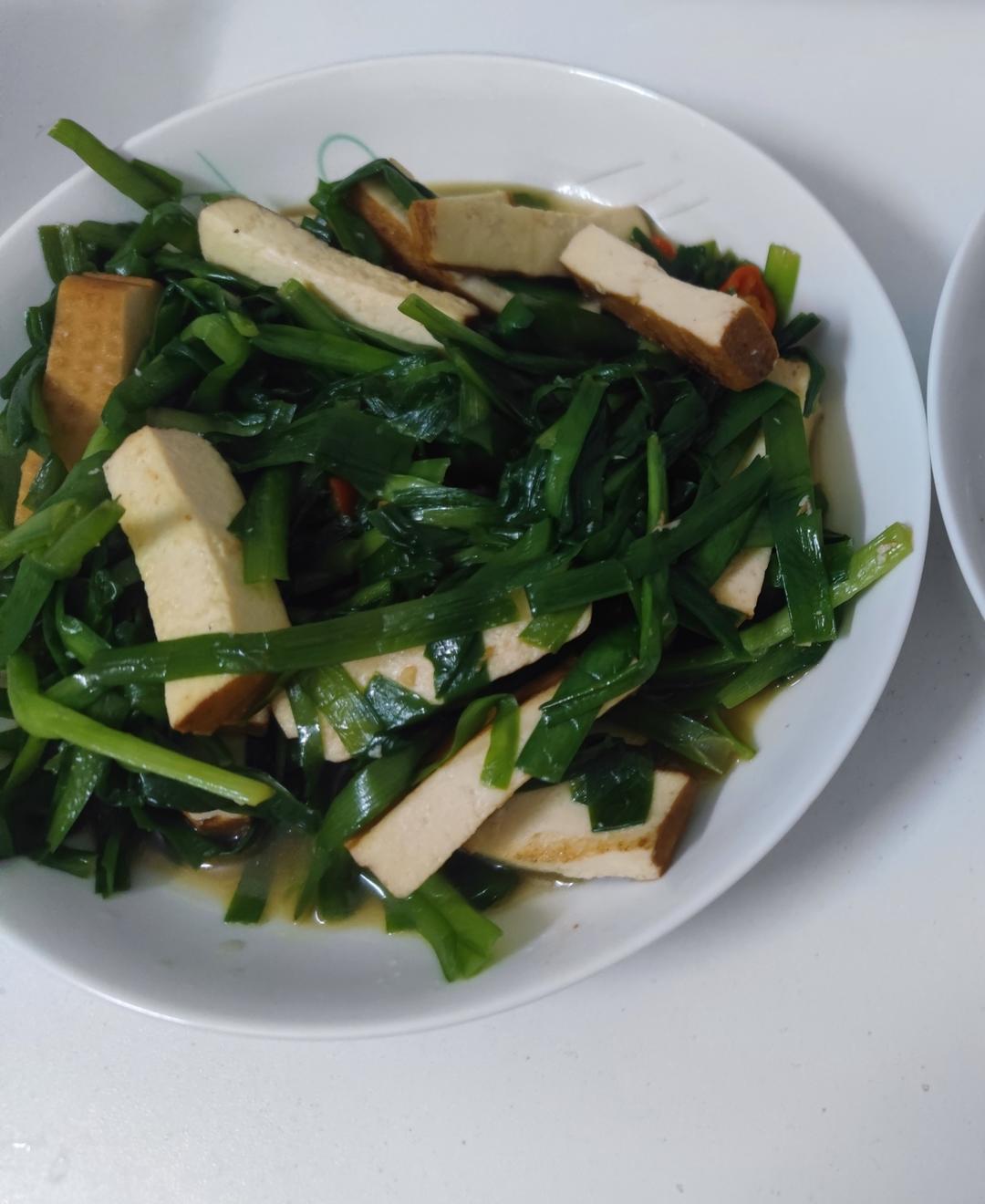 韭菜炒香干/豆干