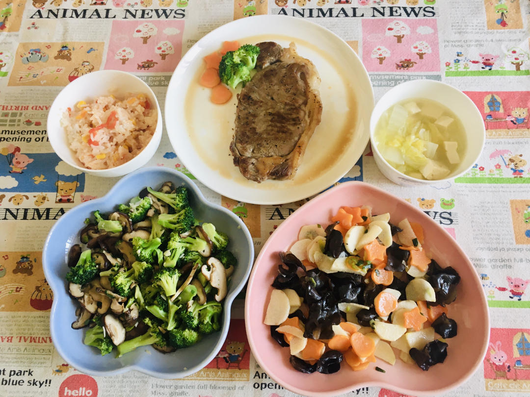 黑椒牛排