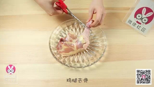 有腔调的快手菜 → 照烧鸡腿饭的做法 步骤2