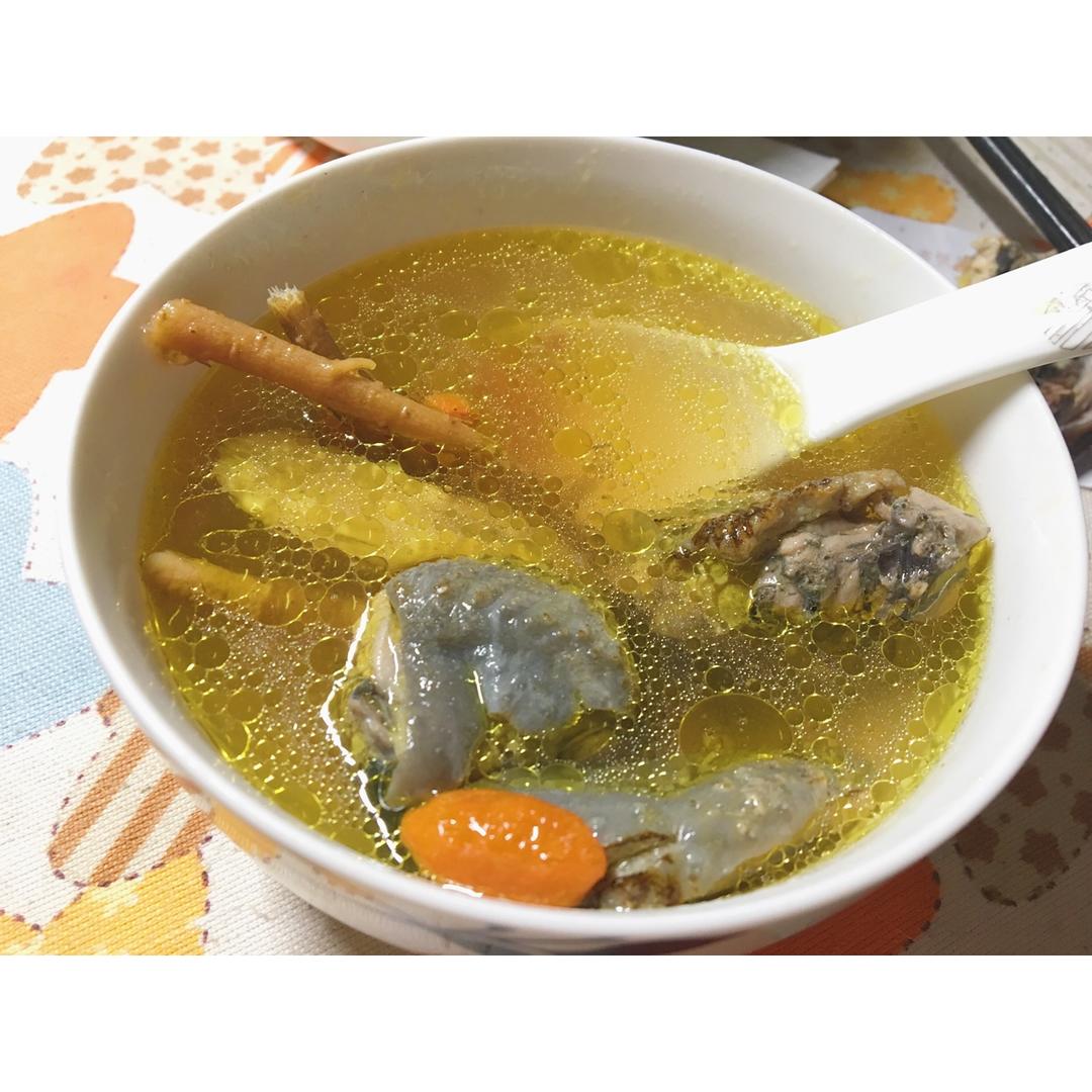 当归党参炖鸡汤