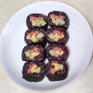 紫米寿司卷配核桃菠菜 健康低脂粗粮餐的做法 步骤8