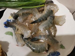 沼虾豆腐煲的做法 步骤2